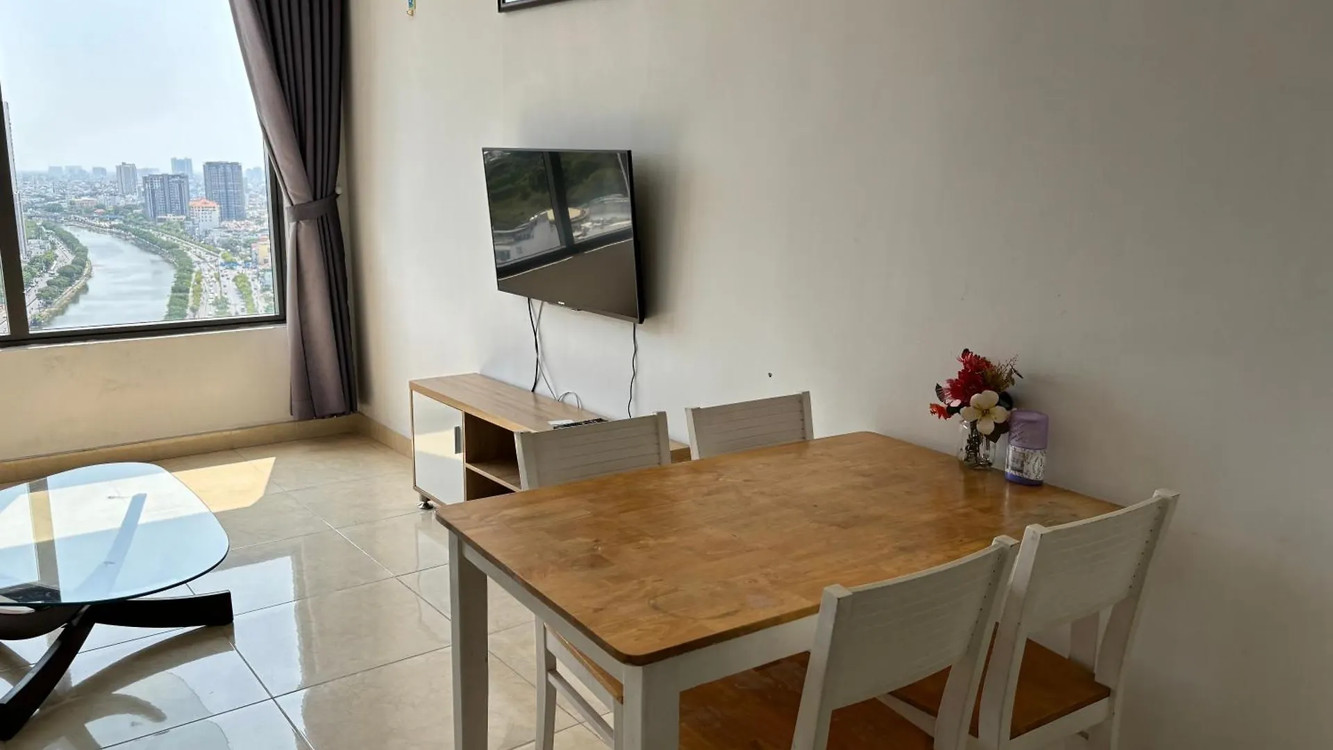 Stay With Me Saigon Apartment - Rivergate Residence Хошимин 0*,  Вьетнам